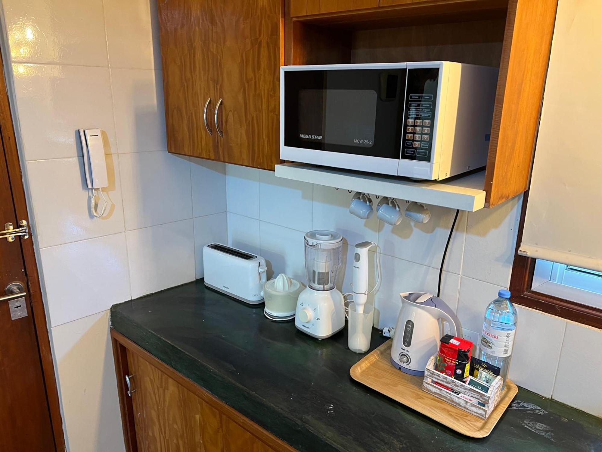 פוארטו איגואסו Flora Apartments מראה חיצוני תמונה