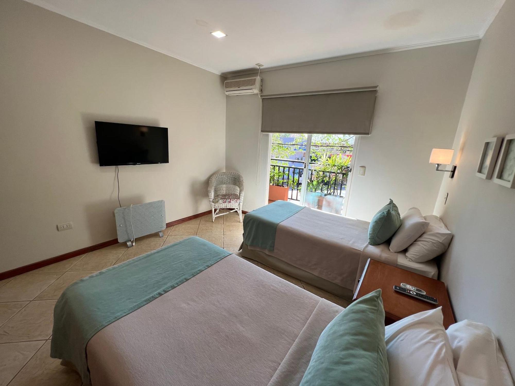 פוארטו איגואסו Flora Apartments מראה חיצוני תמונה