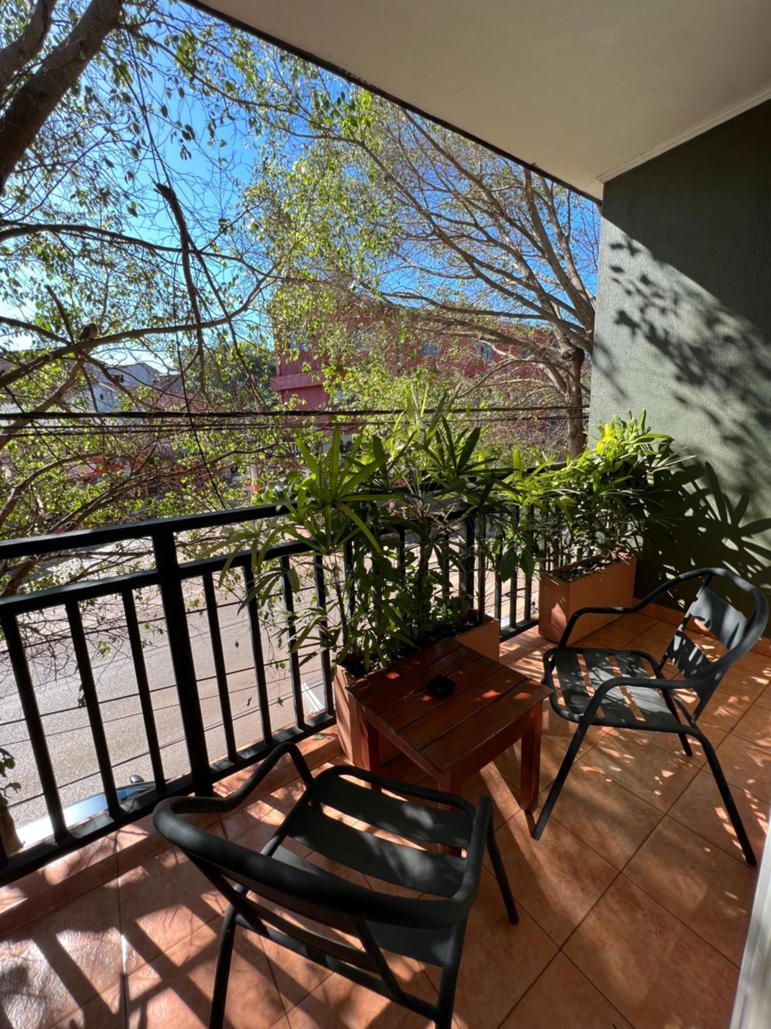 פוארטו איגואסו Flora Apartments מראה חיצוני תמונה