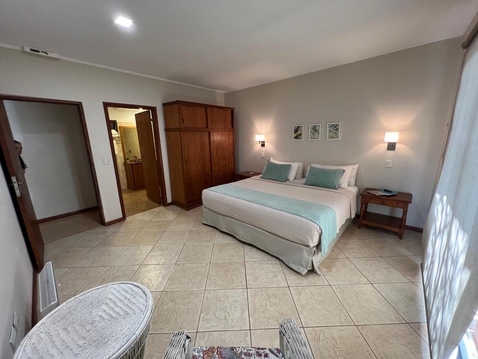 פוארטו איגואסו Flora Apartments מראה חיצוני תמונה