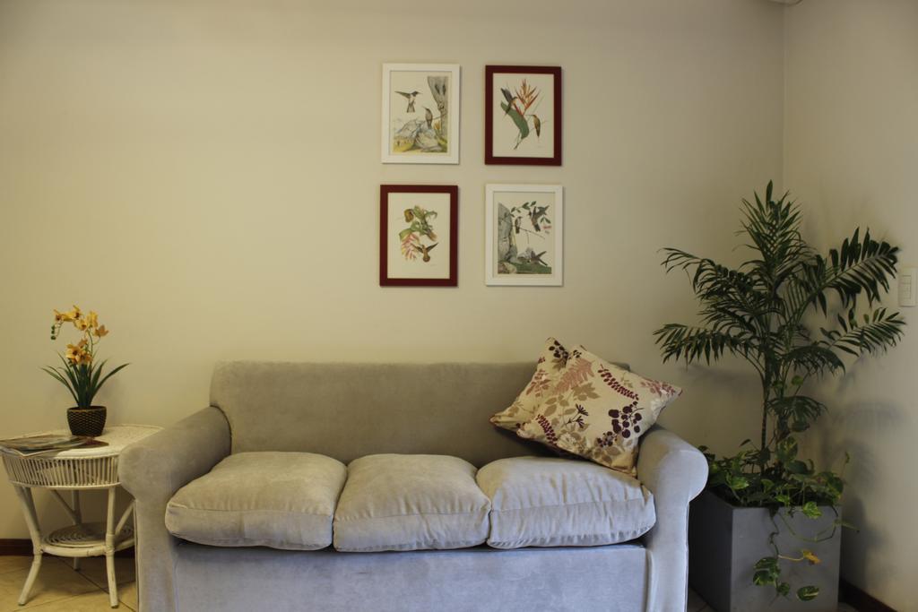 פוארטו איגואסו Flora Apartments מראה חיצוני תמונה