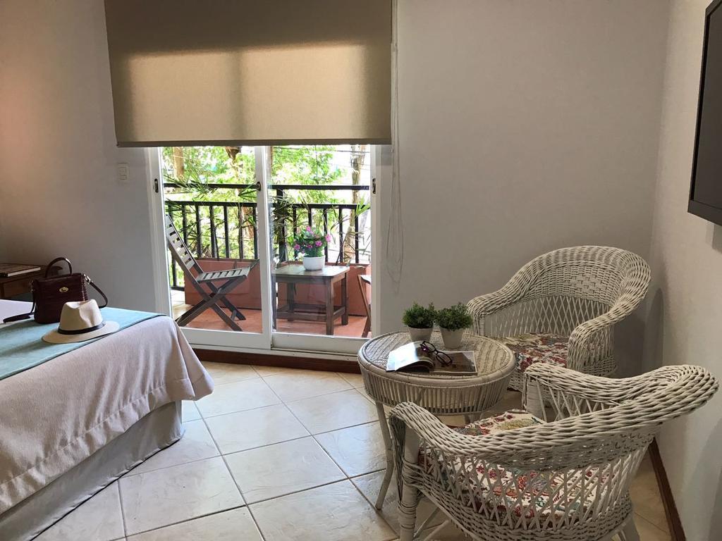 פוארטו איגואסו Flora Apartments מראה חיצוני תמונה